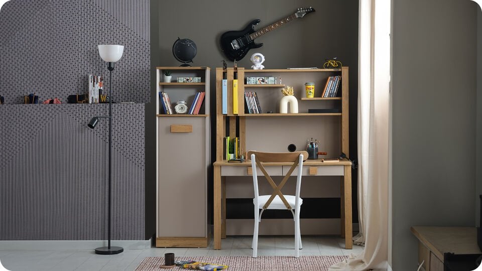 Huga Çalışma Masası