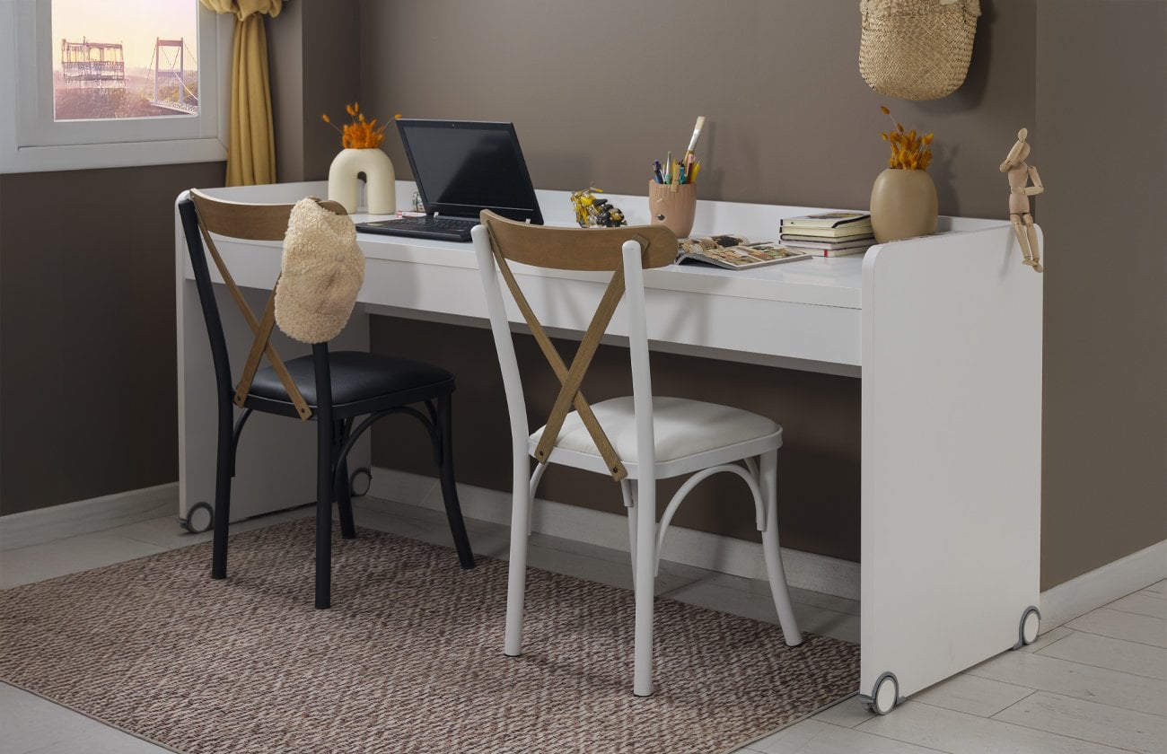 Joker Çocuk Odası Beyaz çalışma masası